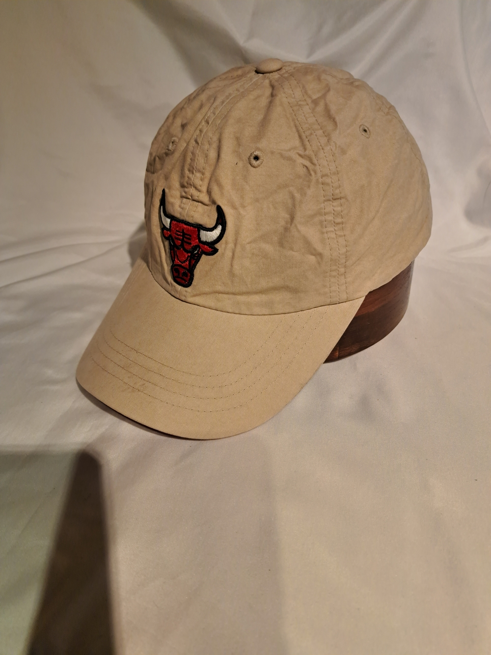 Mitchell & Ness Khaki Chicago Bulls Embroidered Strapback Cap